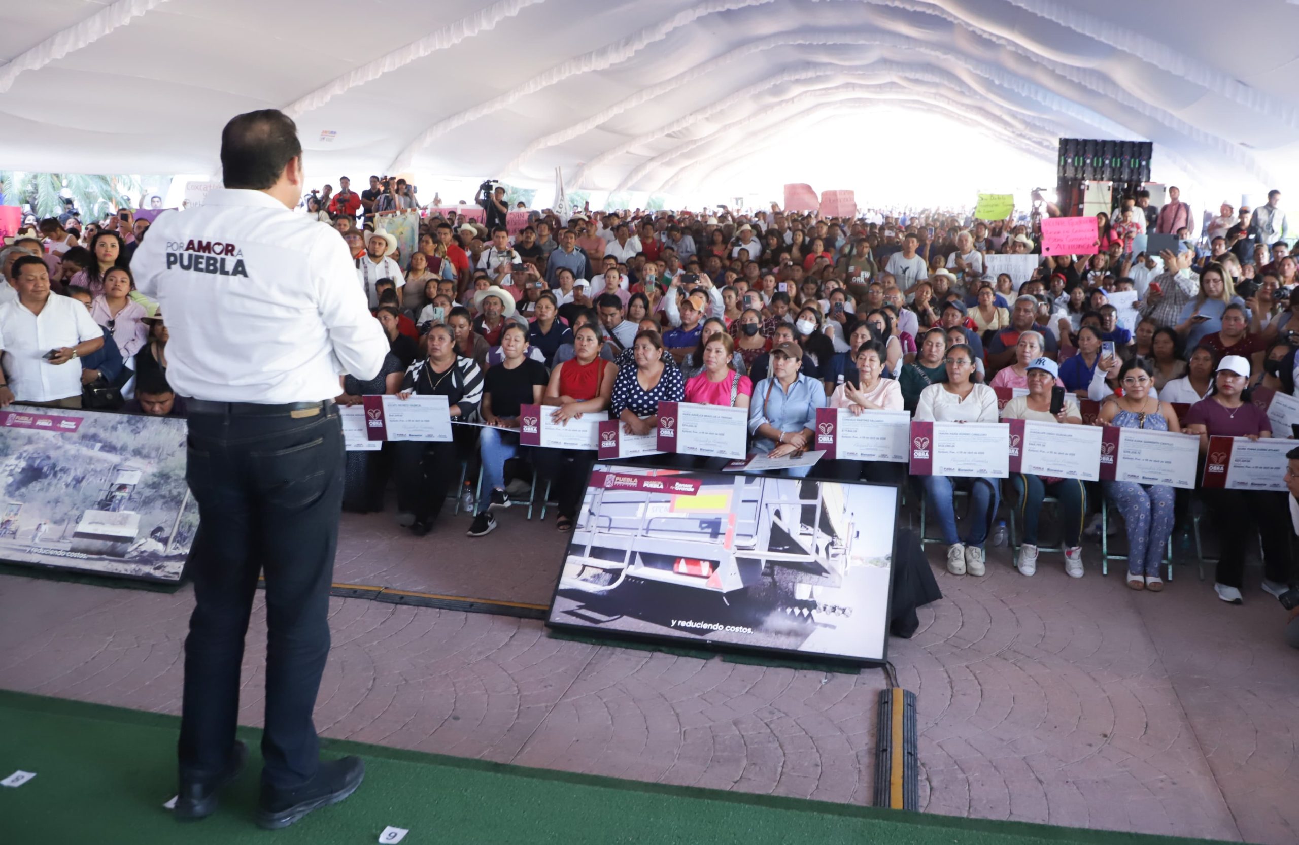 Entrega Armenta más de 30 millones de pesos para 90 obras comunitarias ...